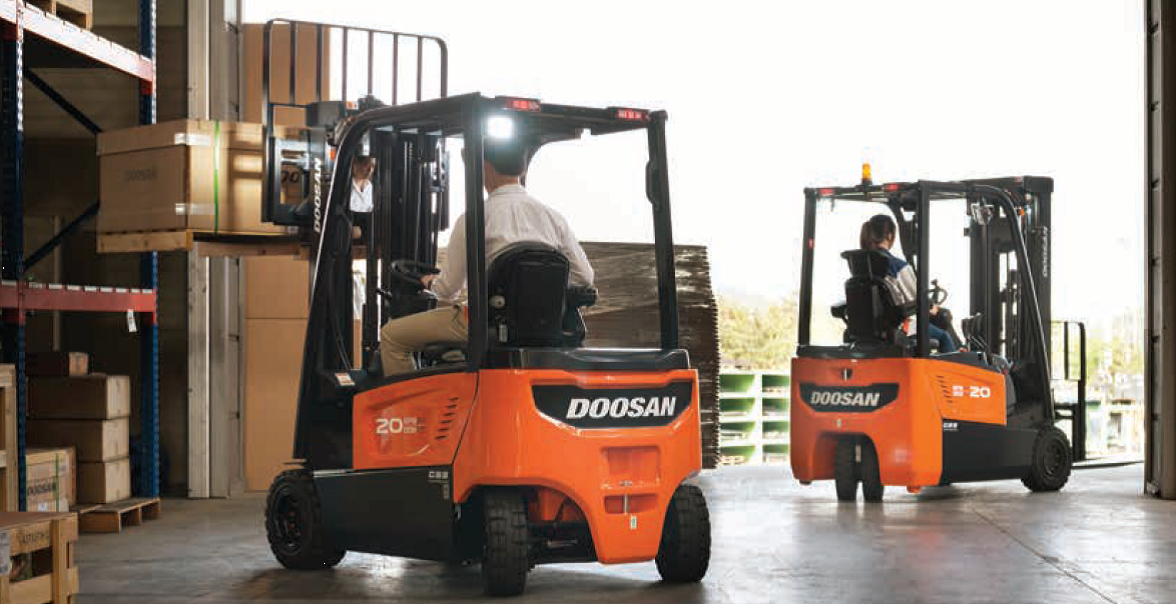3 опорные электропогрузчики Doosan 3 опорные электропогрузчики Doosan