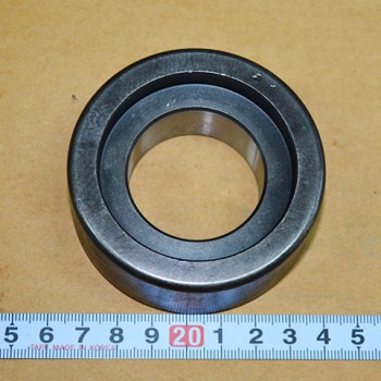 Ролик и втулка D360005 Doosan