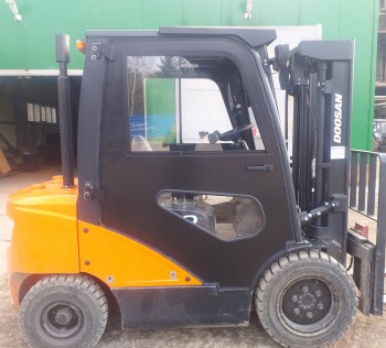 Кабина металлическая (жесткая) для погрузчика Doosan 2,5-3,5 т 7 серия