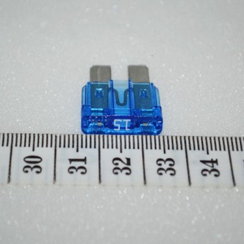 Предохранитель 15А(Флажковый) (91348) D544005 Doosan