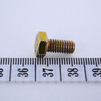 Болт S0504463 Doosan