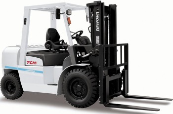 Вилочный погрузчик газовый TCM FG45T3 4,5 тонны
