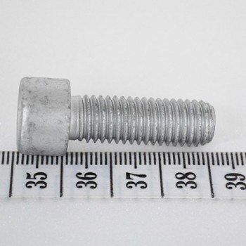 Болт S2212266 Doosan