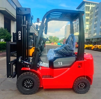 Вилочный погрузчик OXMI 1,5 тонны с диз. двигателем Yanmar