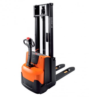 Штабелер сопровождаемый Toyota SWE120