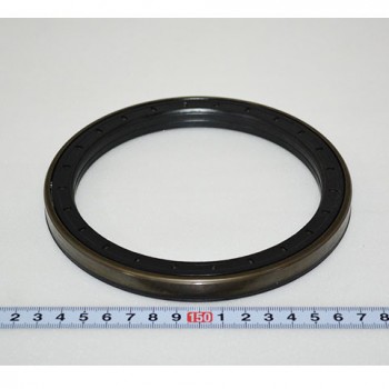 Сальник Ступицы (121.8Х150Х13) (82049) *D35/45S2 A133565 Doosan