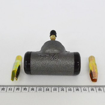 Колесный тормозной цилиндр D480256(1450-7501S) Doosan